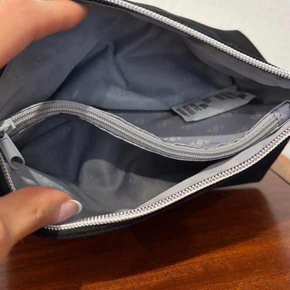 SKINCEUTICALS NEW Black Internal Compartment Make Up Bag Cosmetic Toiletry - Picture 6 of 7